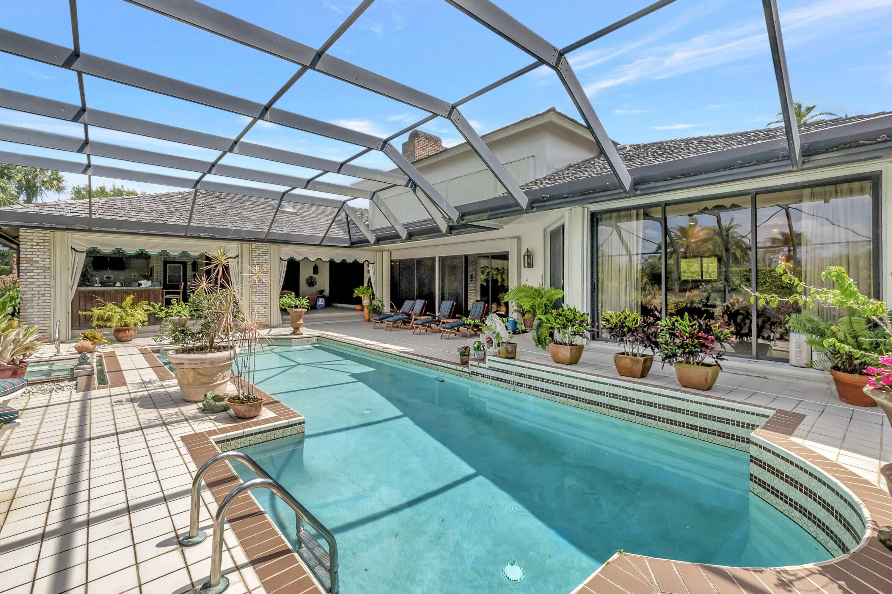 MAIDSTONE - Residential