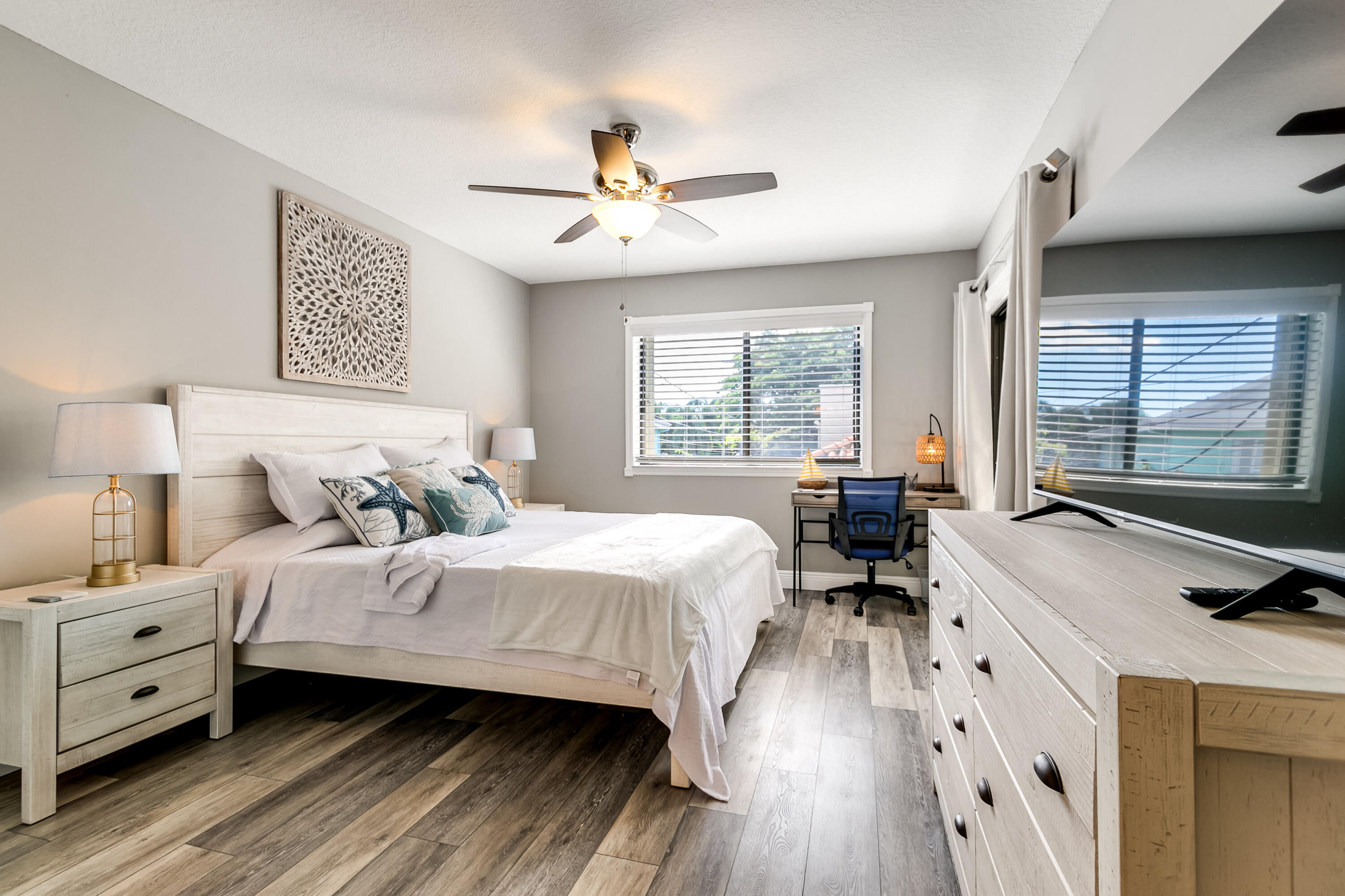 PALMWAY APTS CONDO - Residential