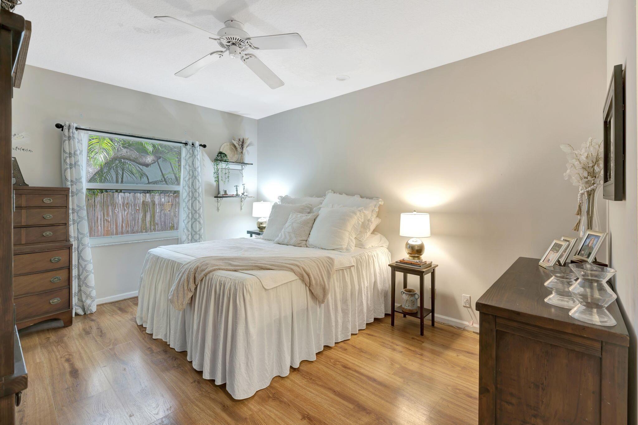 479 Tequesta Drive 5