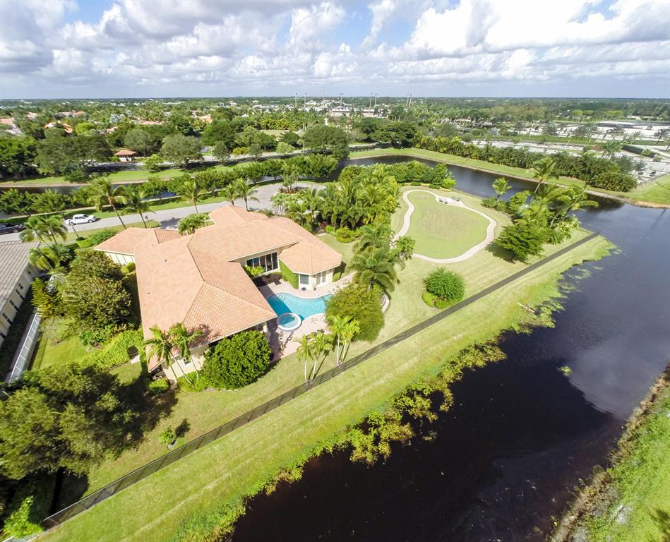 EQUESTRIAN CLUB ESTATES 1 - Residential