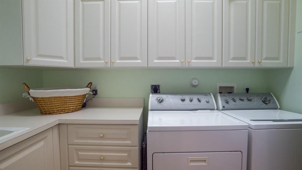 EQUESTRIAN CLUB ESTATES 1 - Residential