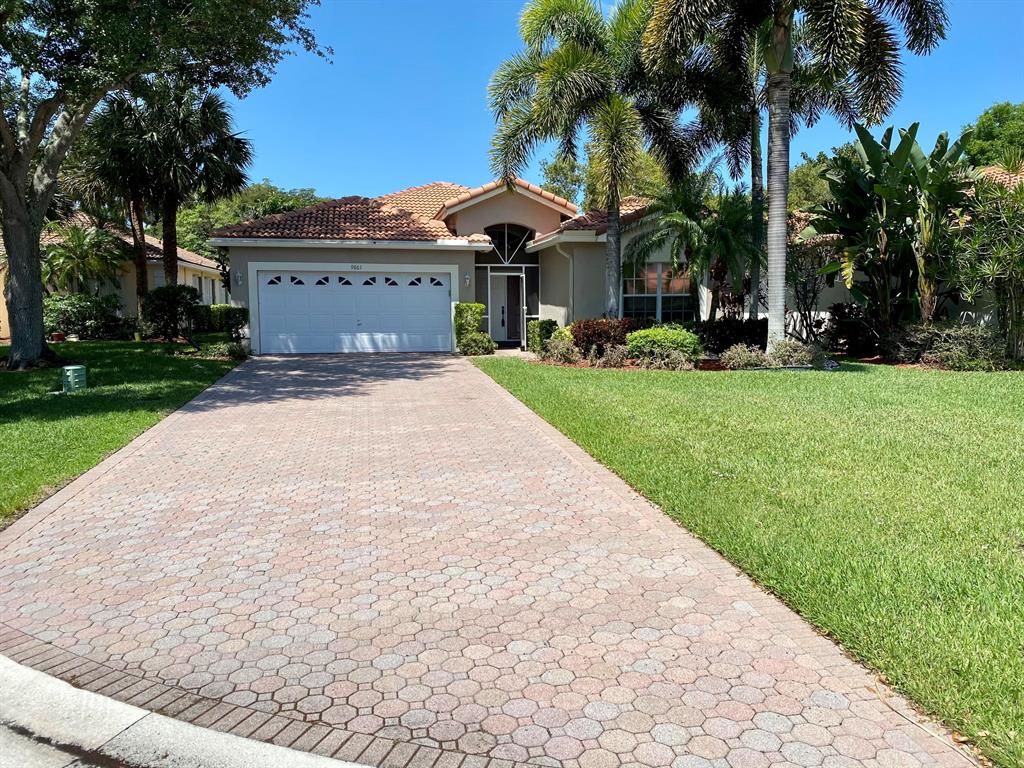 Photo of 9861 Lemonwood Way, Boynton Beach, FL 33437 (MLS # R10709365)