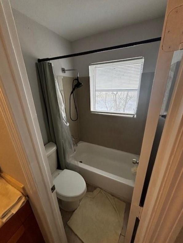 Dolphin Apartments - Residential Lease