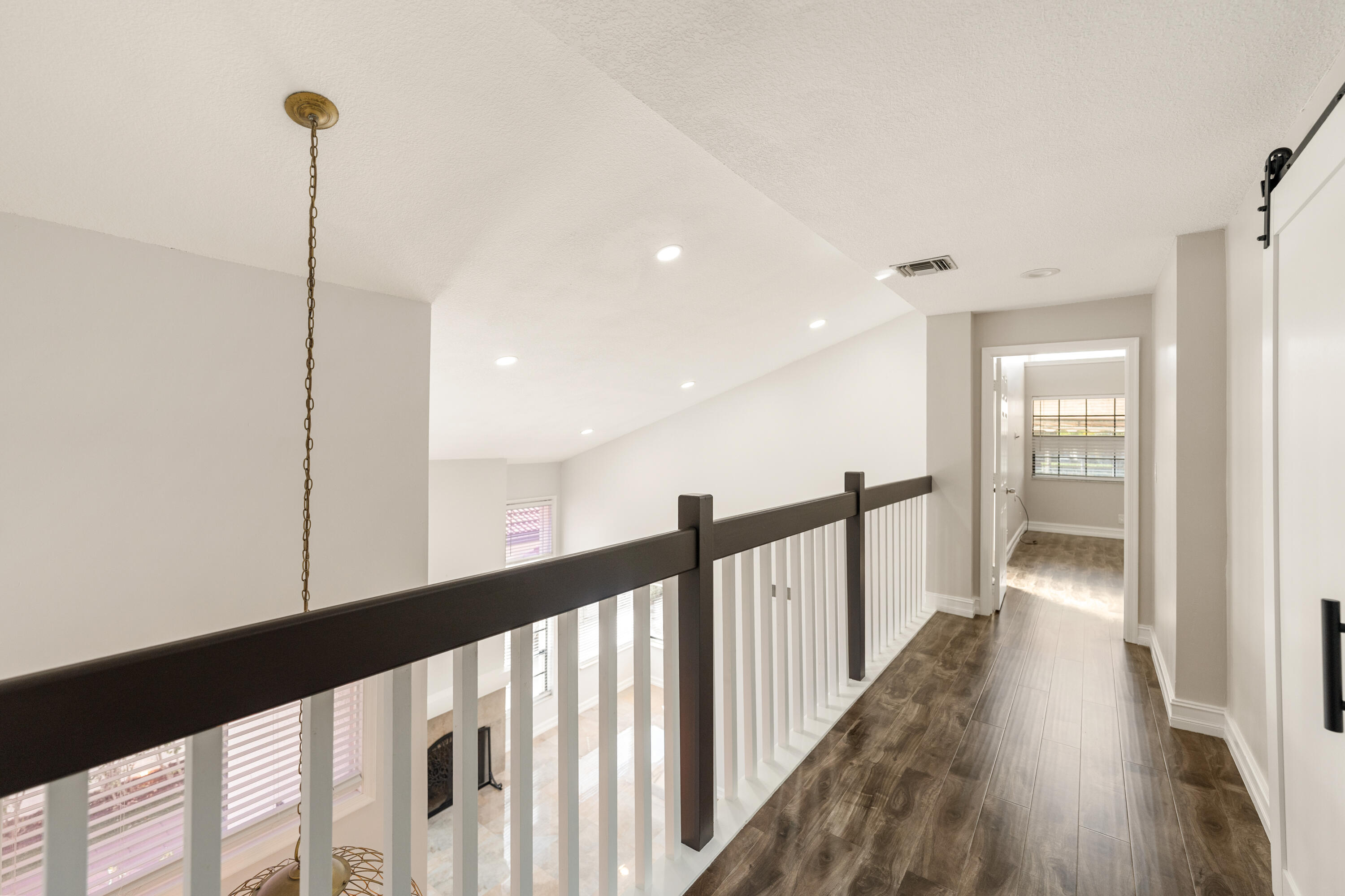 TOWN PLACE CLUB VILLAS - Residential