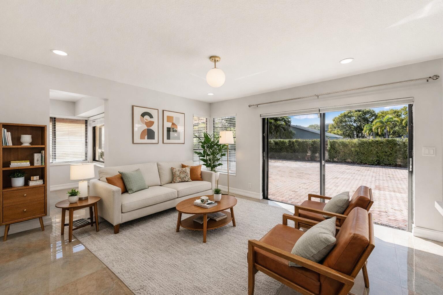 TOWN PLACE CLUB VILLAS - Residential