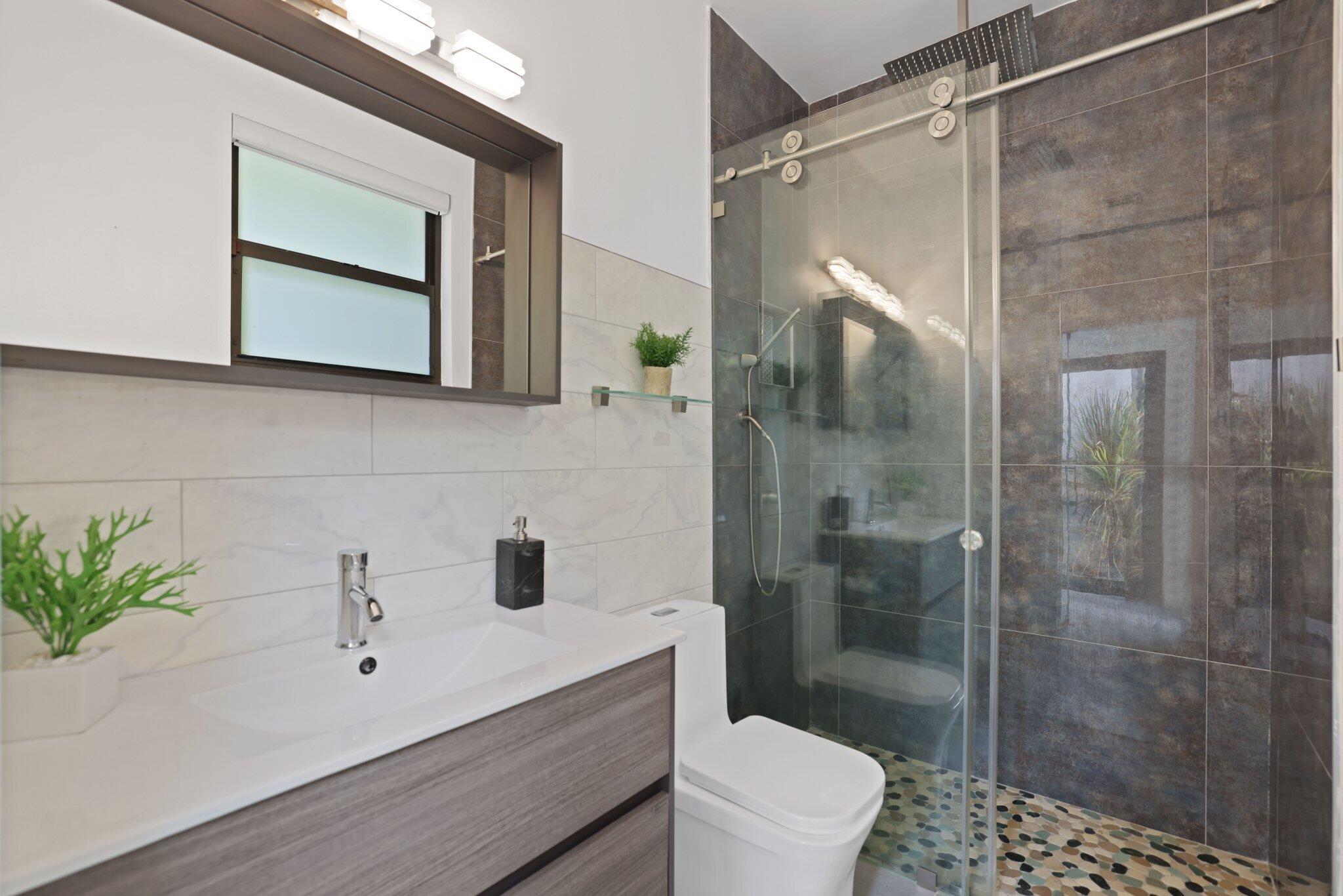 SUNSET LAKES PLAT TWO - Residential