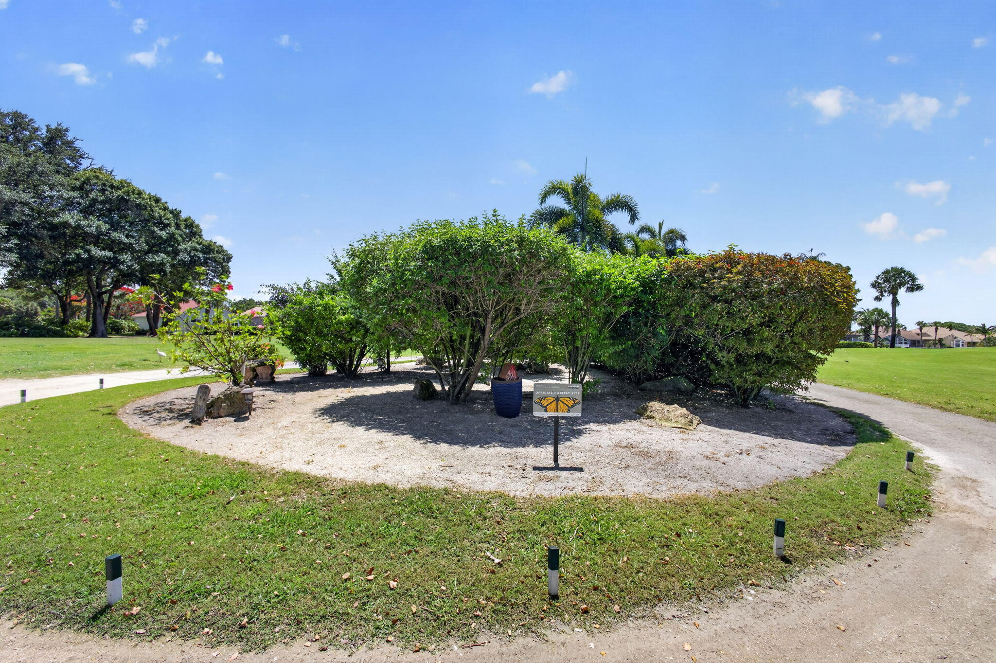 EASTPOINTE COUNTRY CLUB 8 - Residential