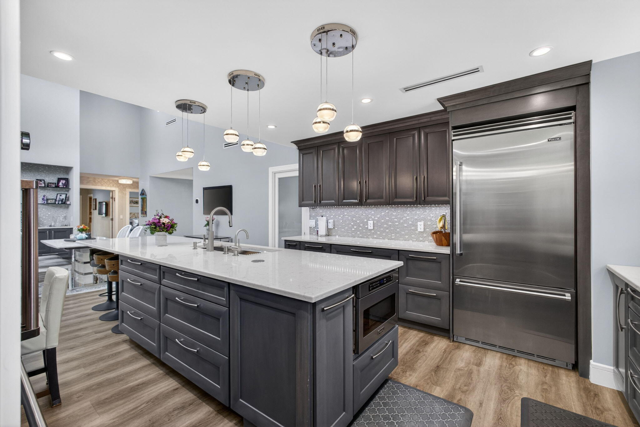 EASTPOINTE COUNTRY CLUB 8 - Residential