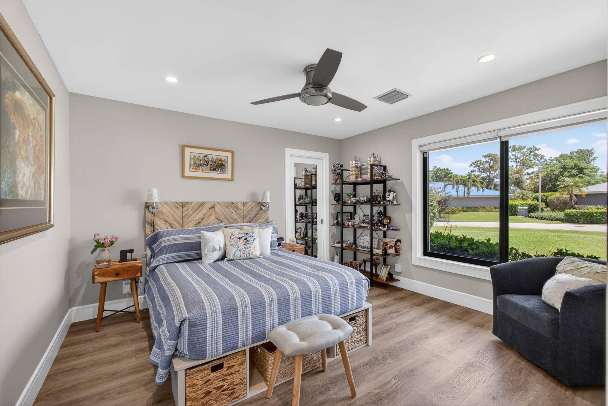 EASTPOINTE COUNTRY CLUB 8 - Residential