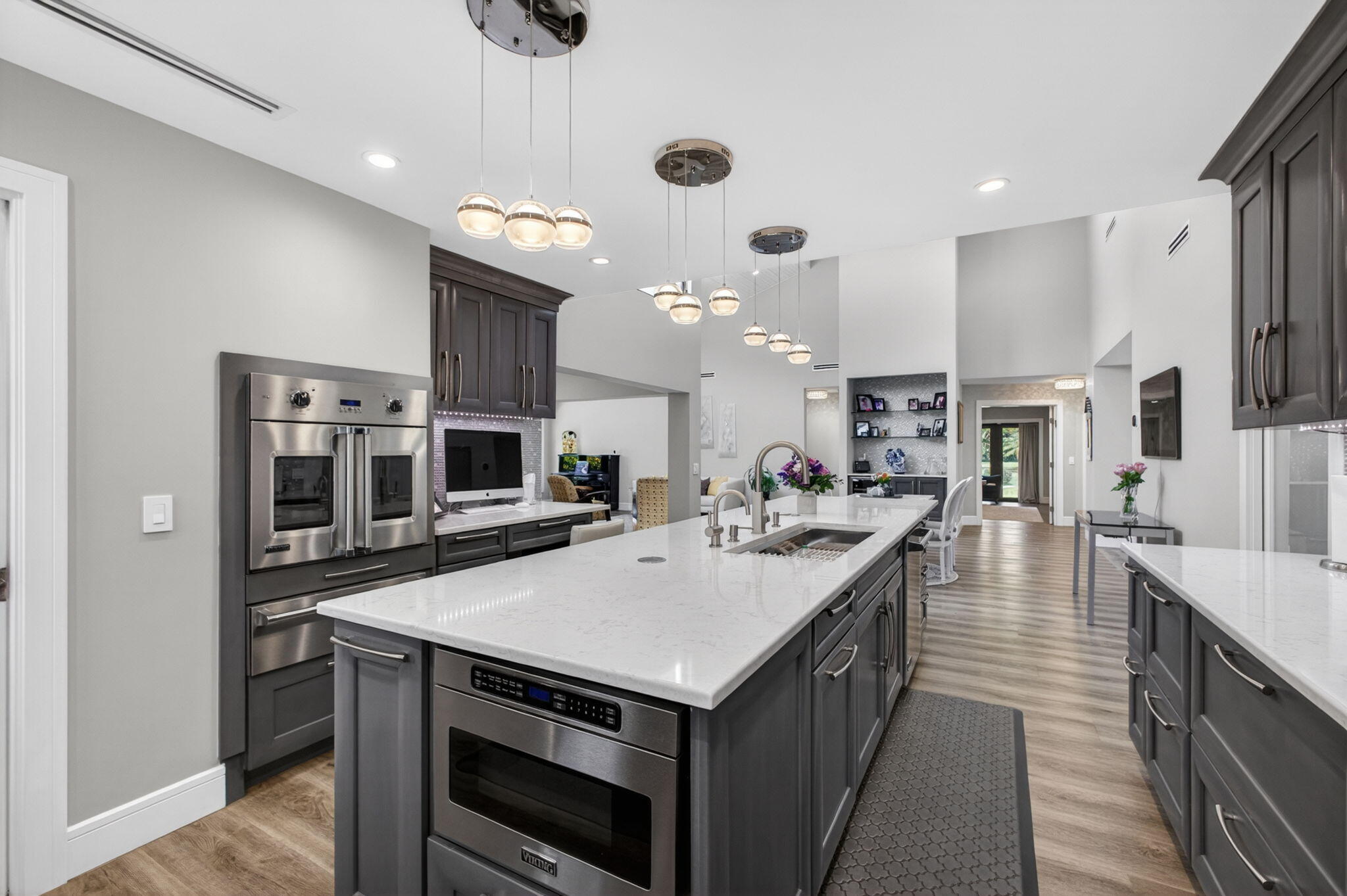 EASTPOINTE COUNTRY CLUB 8 - Residential