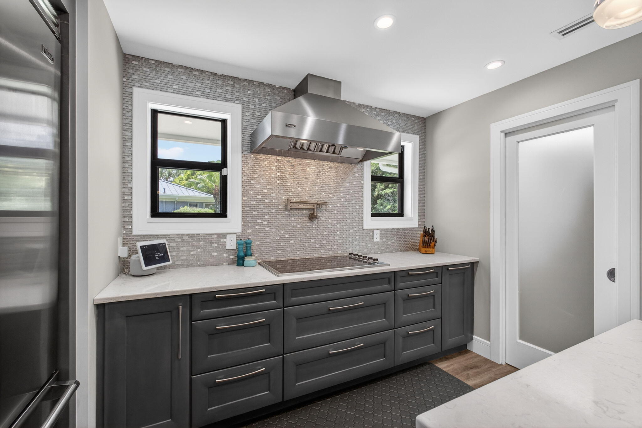 EASTPOINTE COUNTRY CLUB 8 - Residential
