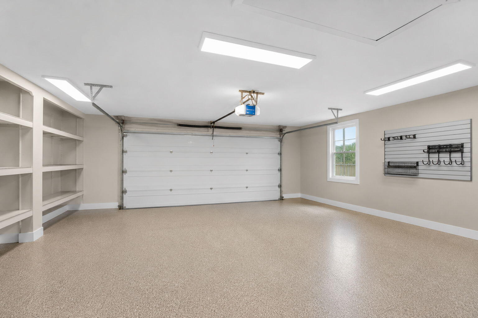EASTPOINTE COUNTRY CLUB 8 - Residential