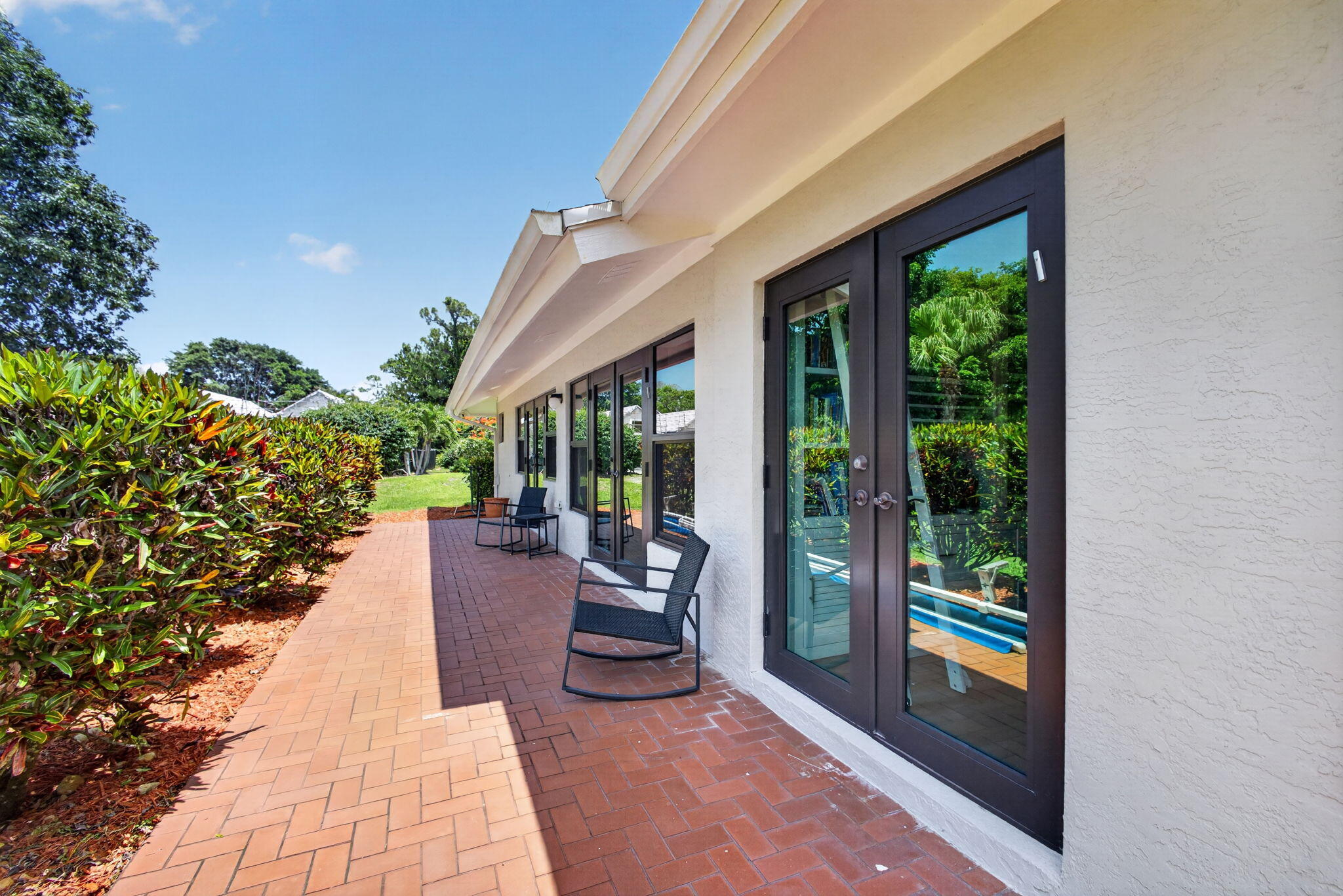 EASTPOINTE COUNTRY CLUB 8 - Residential