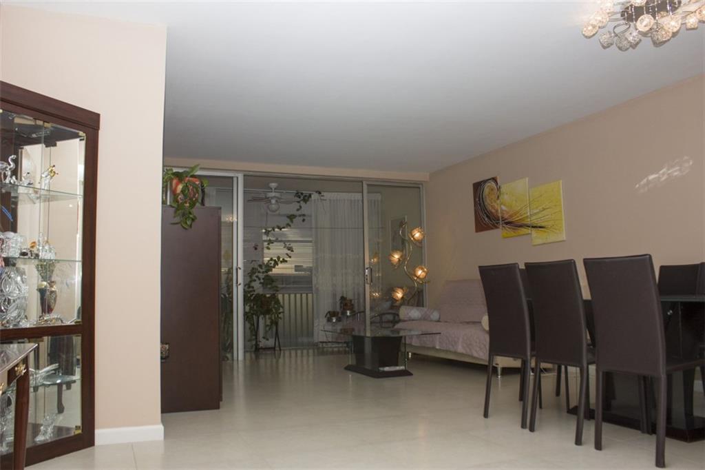 JADE WINDS - Residential