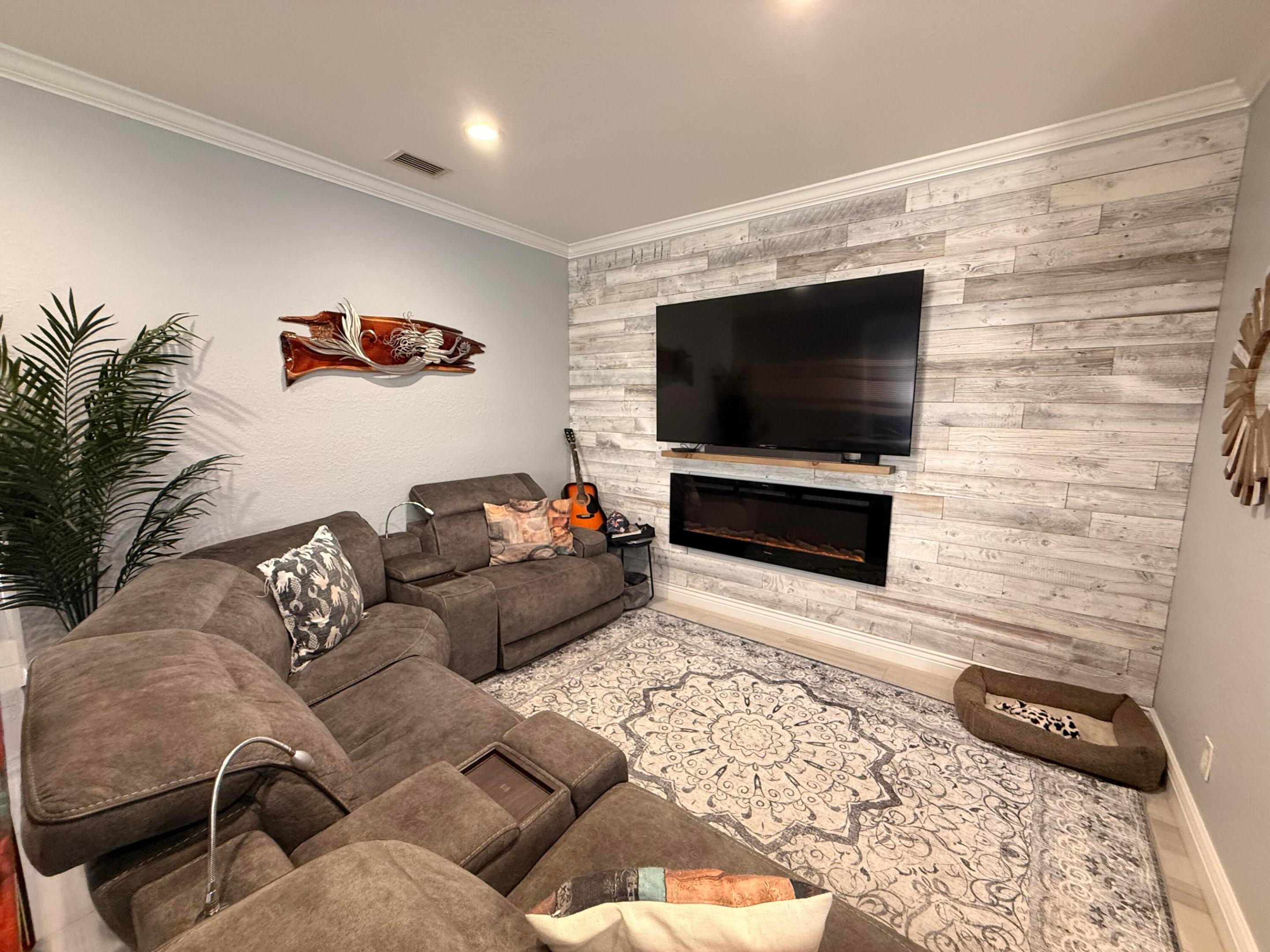 RIVER MARINA - Residential