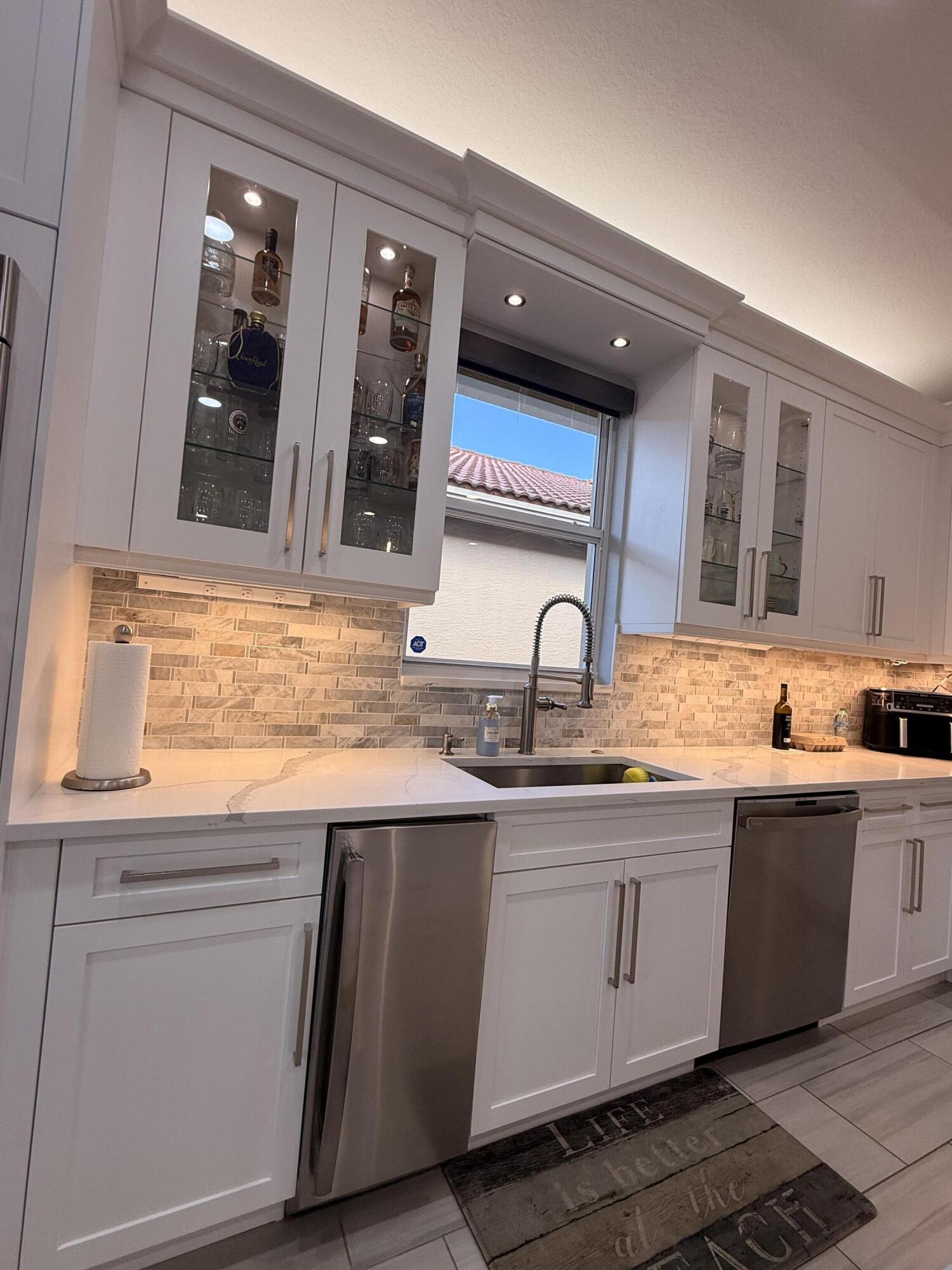 RIVER MARINA - Residential