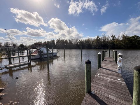 3345 SW Porpoise Circle SW Stuart FL 34997