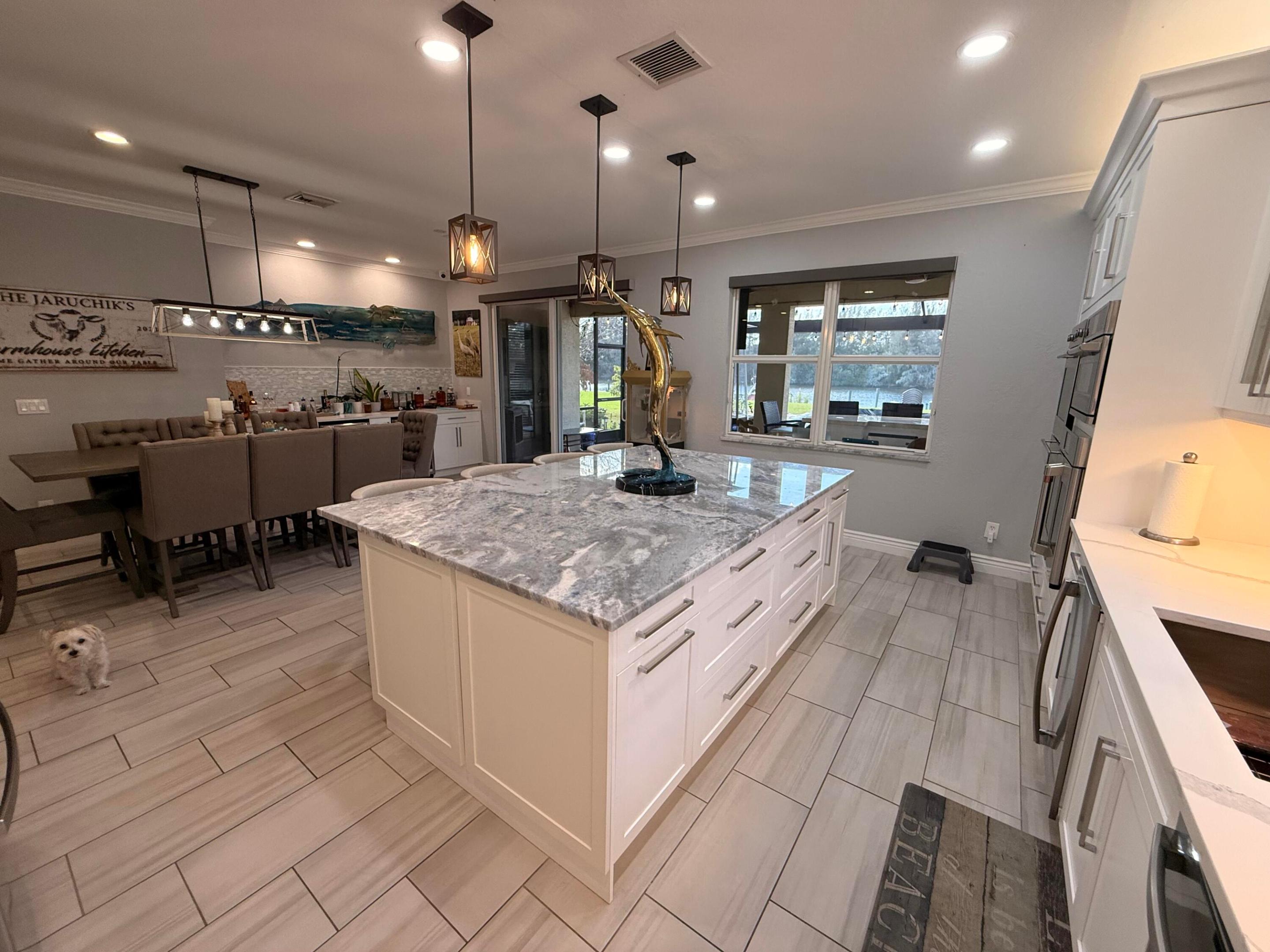 RIVER MARINA - Residential