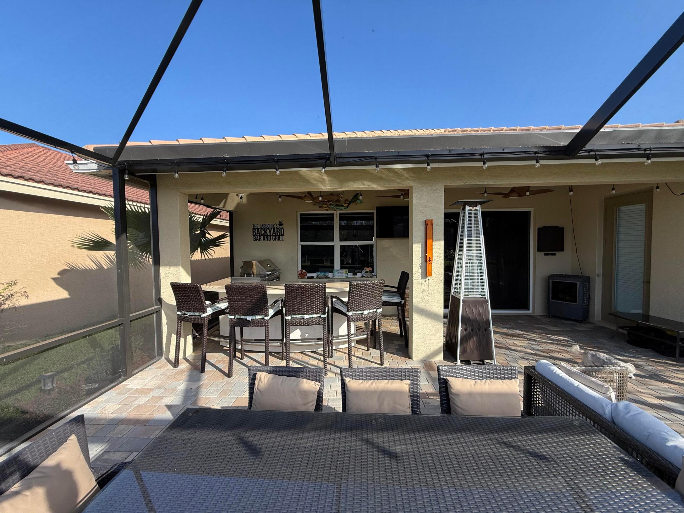 RIVER MARINA - Residential