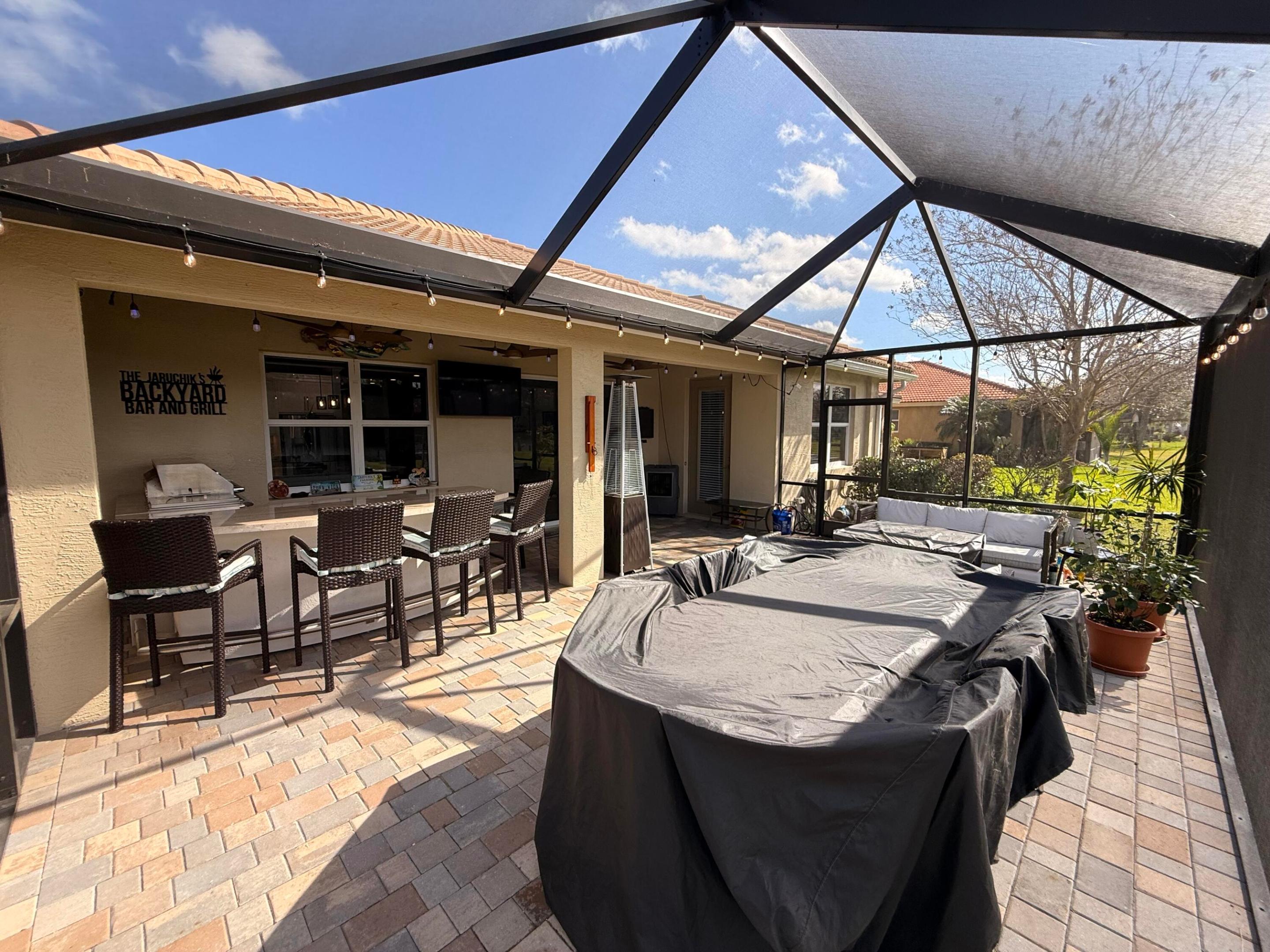 RIVER MARINA - Residential