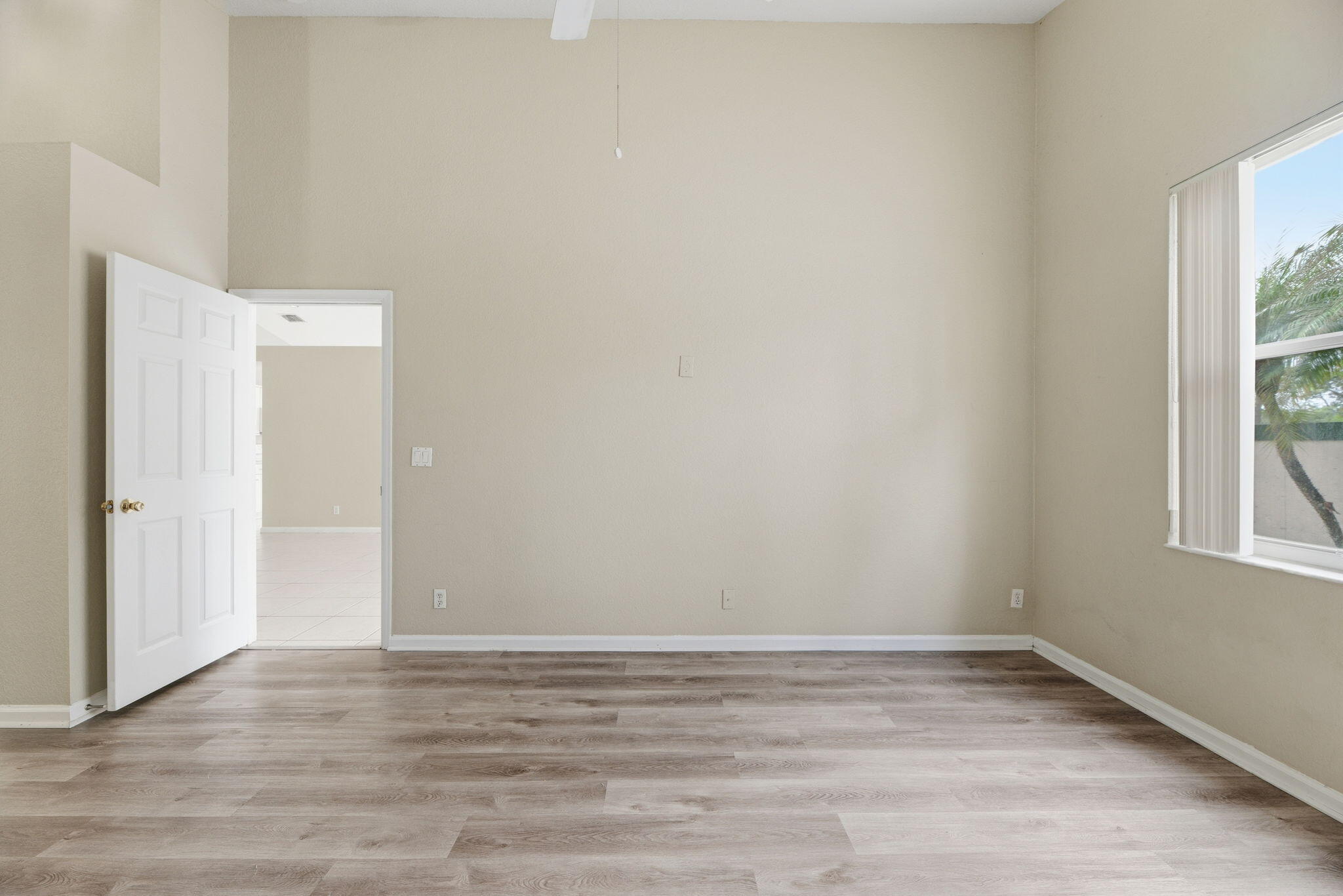 Holiday Spgs East 133-49 - Residential