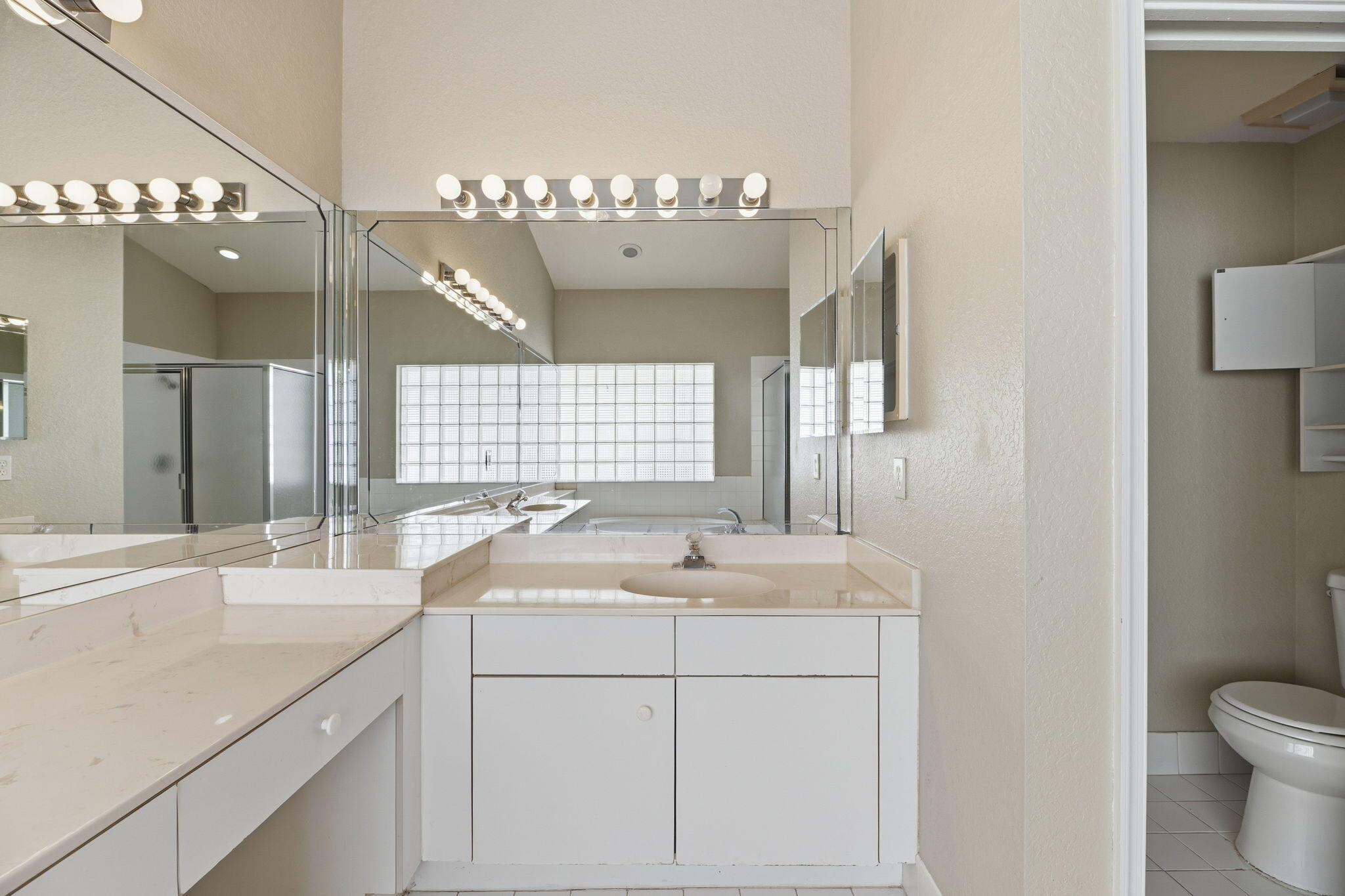 Holiday Spgs East 133-49 - Residential