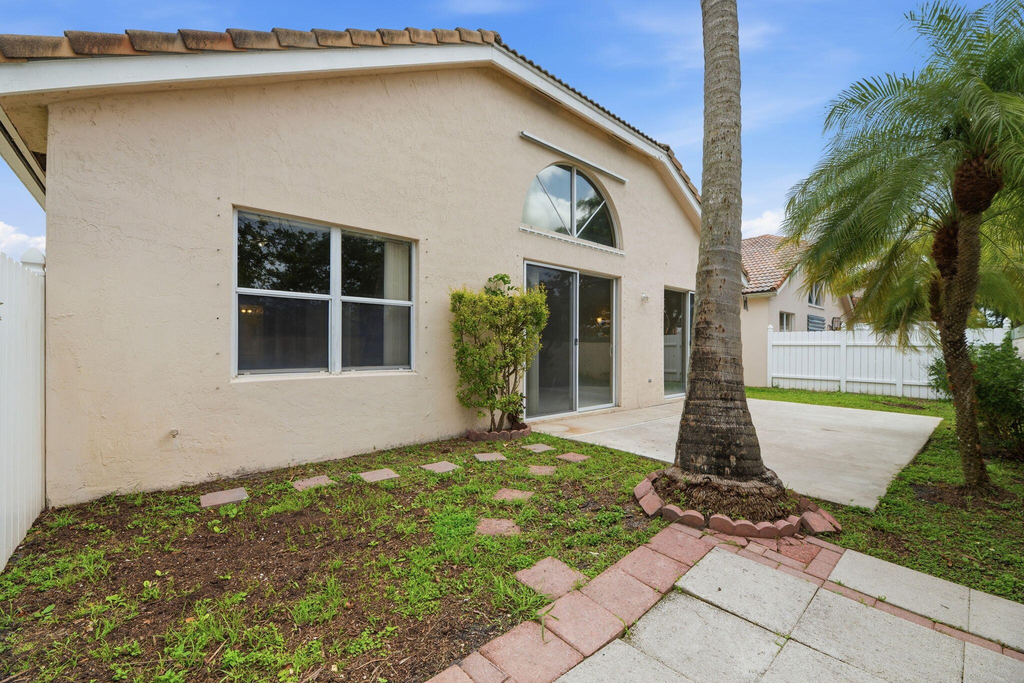 Holiday Spgs East 133-49 - Residential