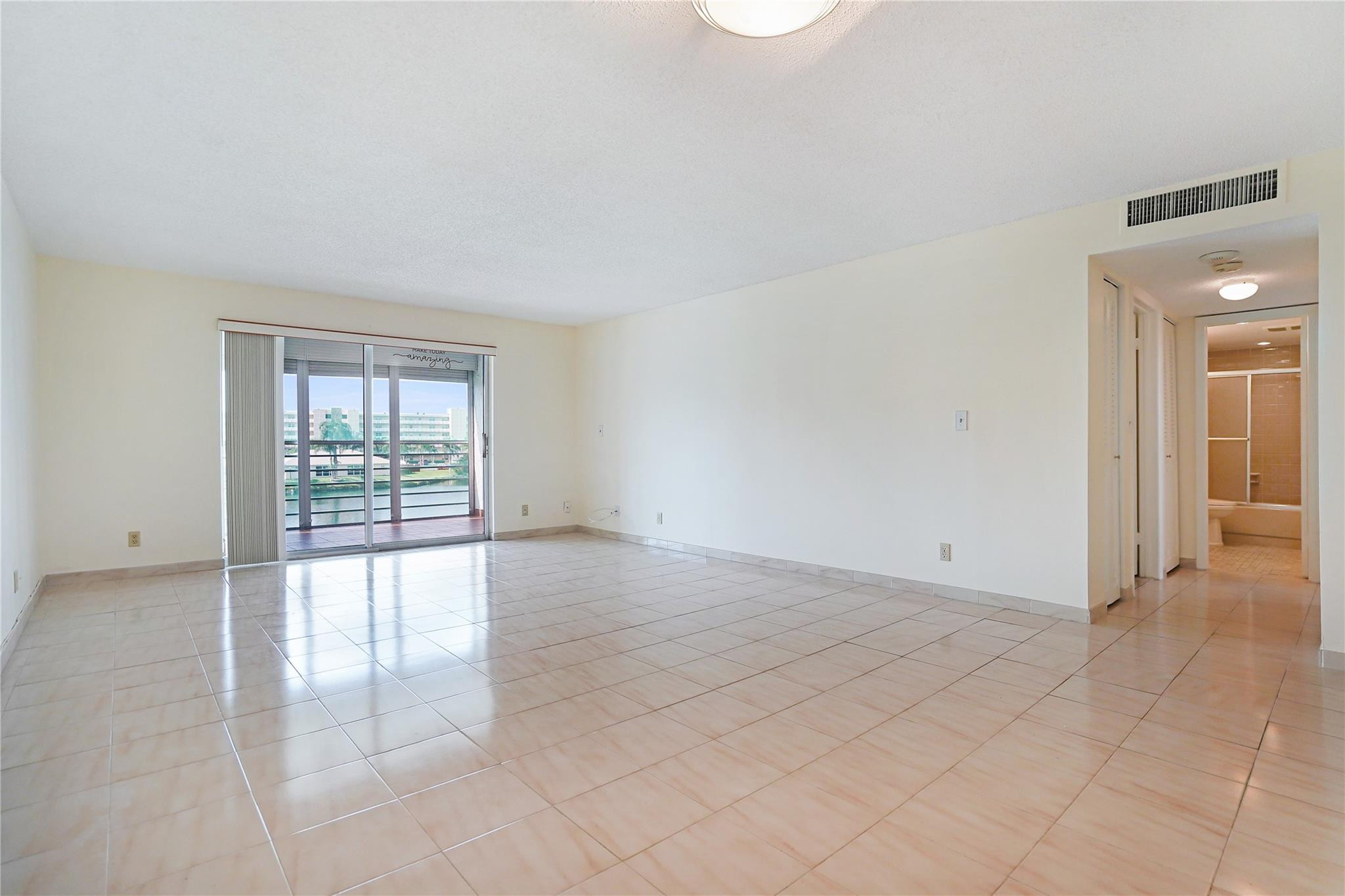 111 SE 3rd Avenue 306