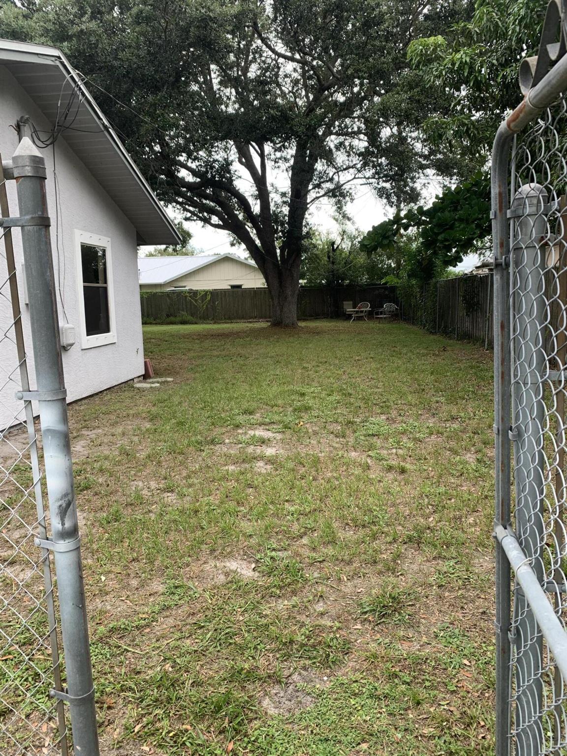 Port St. Lucie Section 12 - Residential Lease