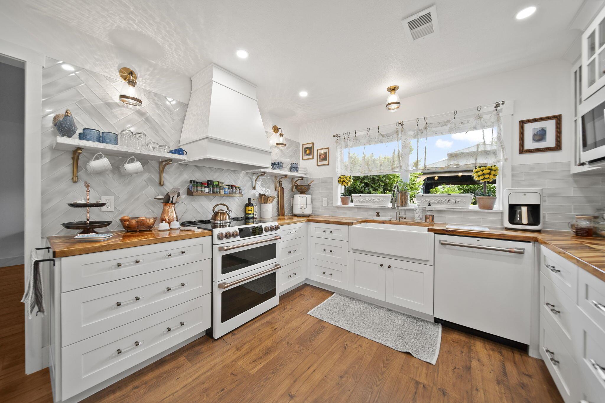 SOUTH PORT ST LUCIE UNIT - Residential