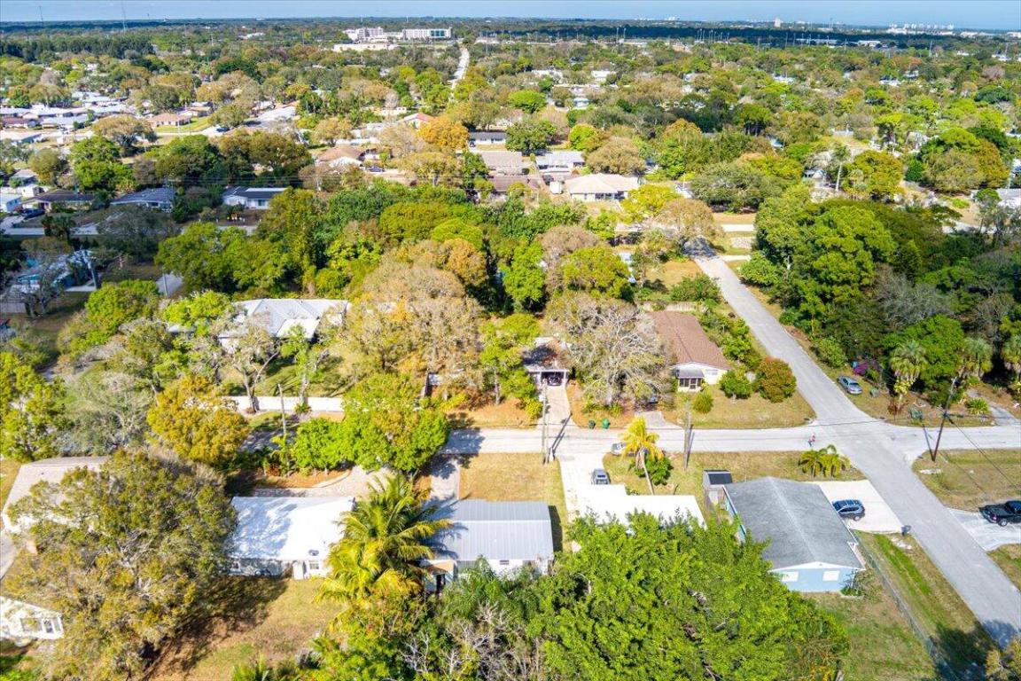 MARAVILLA PLAZA - Residential