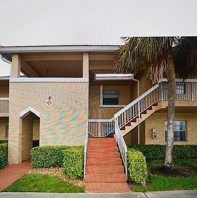 condo 2 bedroom 2 bath totally renovated and with a washer and dryer inside the unit.
Tenant occupied and paying $1800/month. Lease just started.