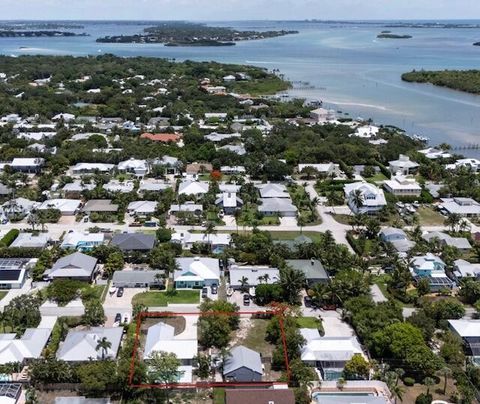 5666 SE Matousek Street Stuart FL 34997
