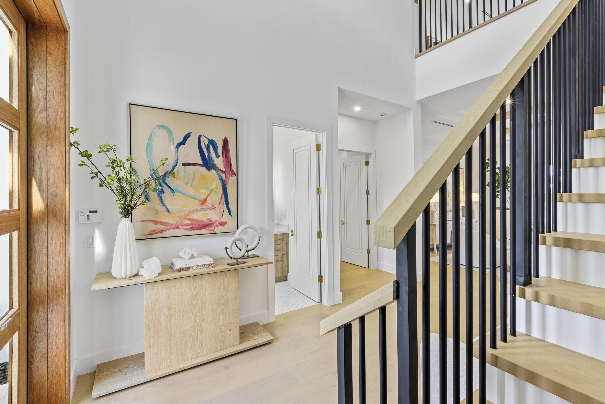 LAKEWOOD - Residential