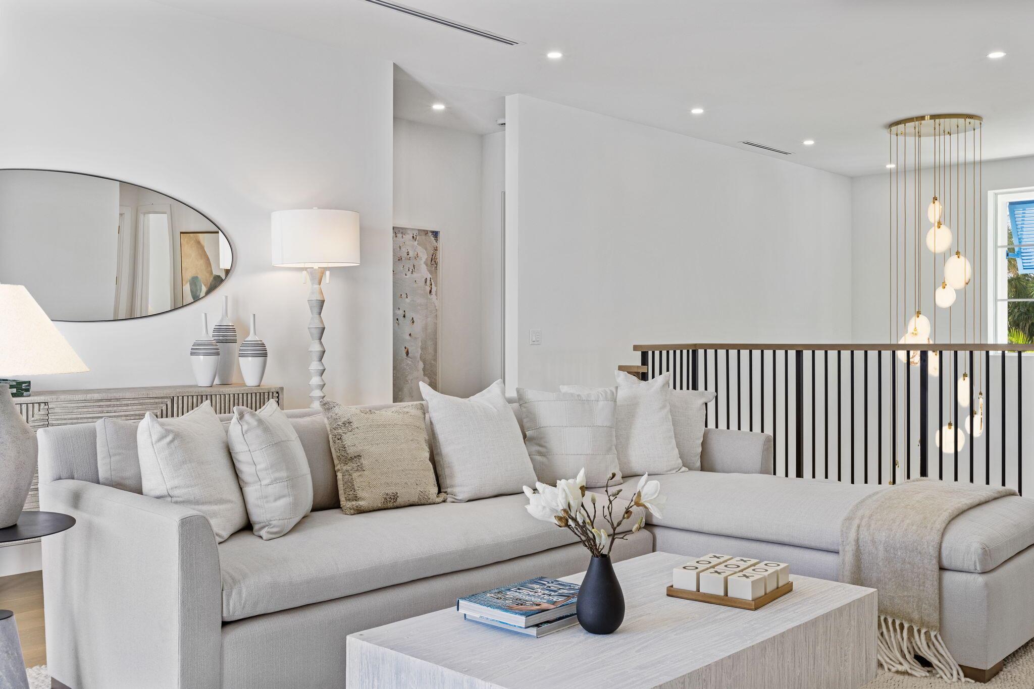 LAKEWOOD - Residential