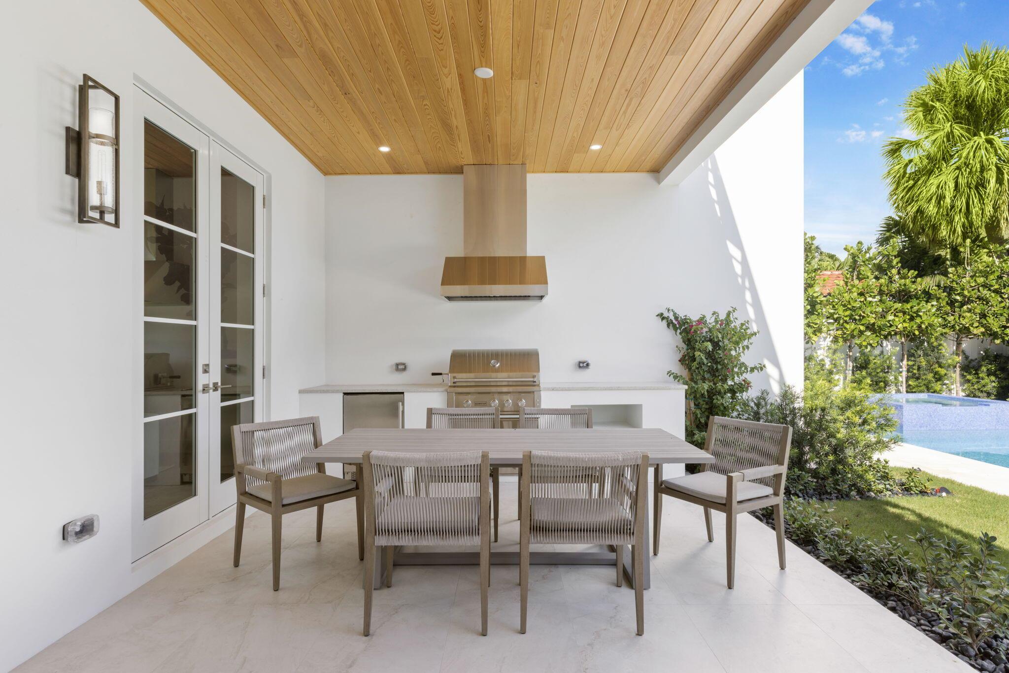 LAKEWOOD - Residential