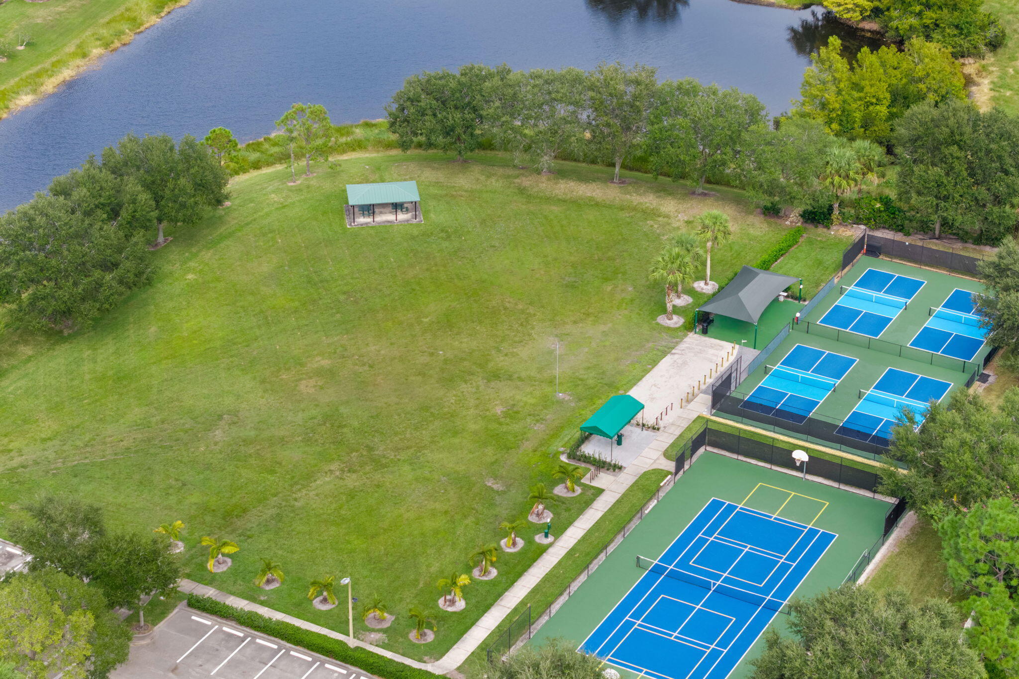 KINGSMILL LAKES AT PGA VILLAGE - Residential