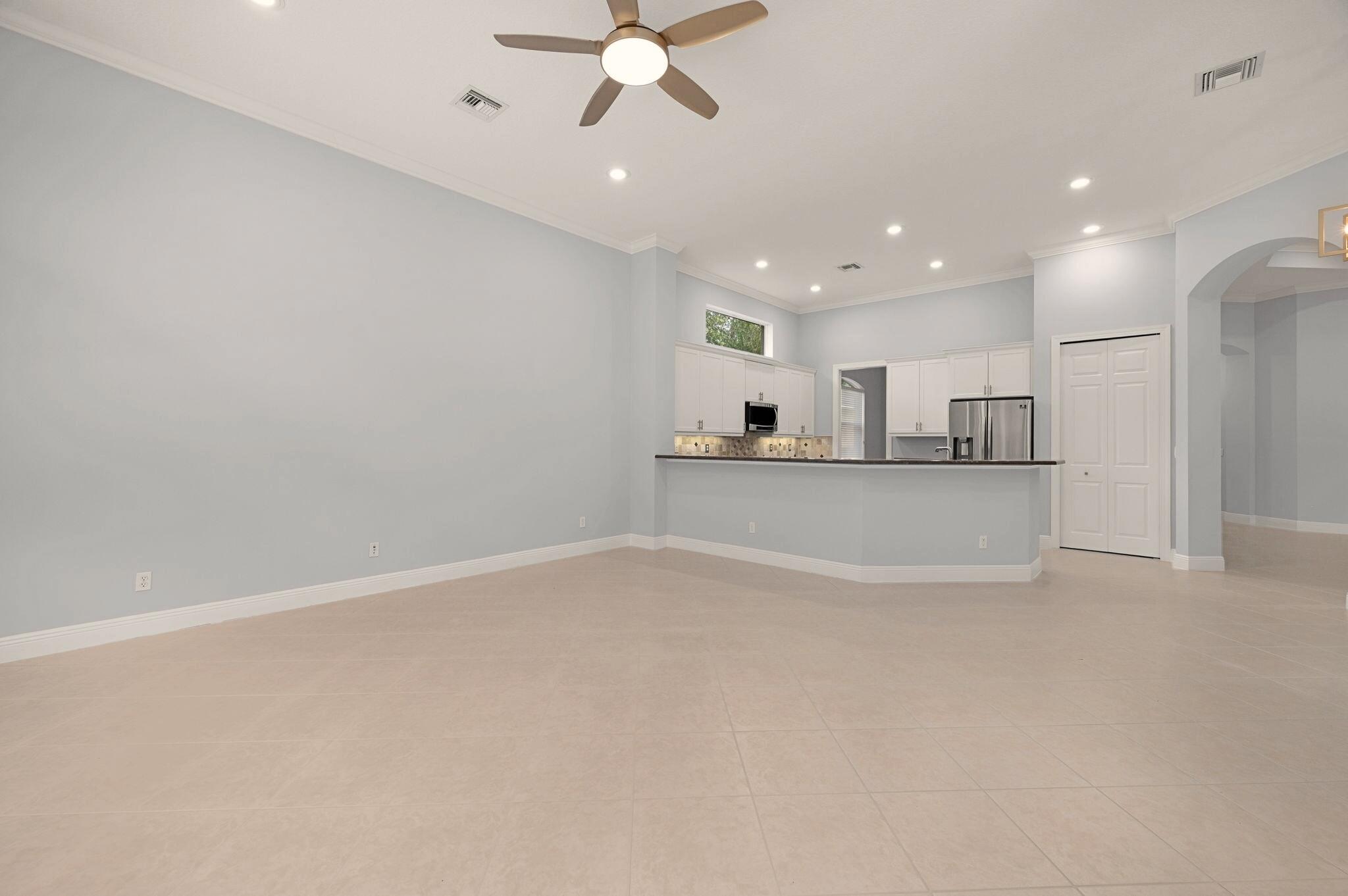 KINGSMILL LAKES AT PGA VILLAGE - Residential