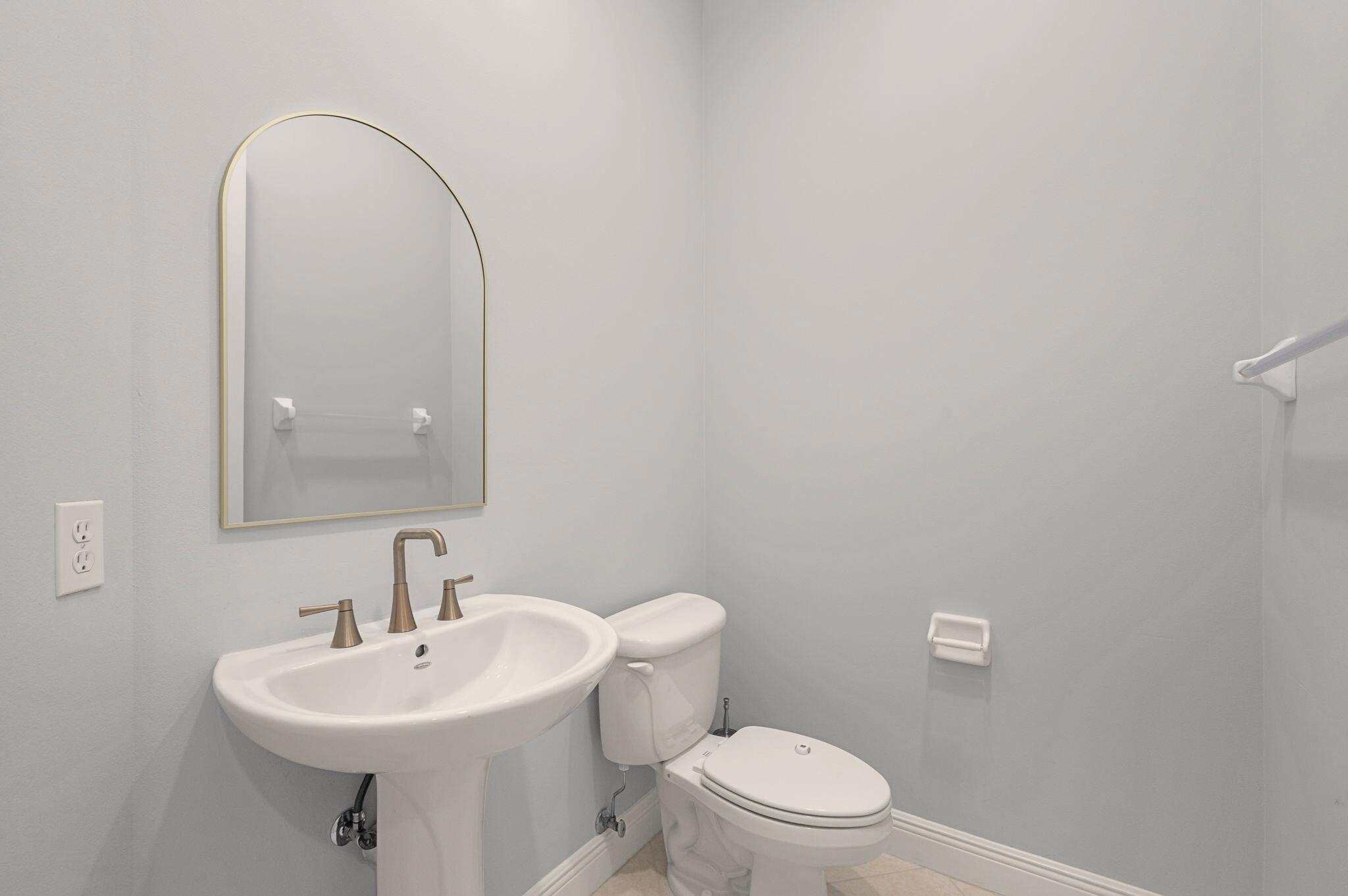 KINGSMILL LAKES AT PGA VILLAGE - Residential