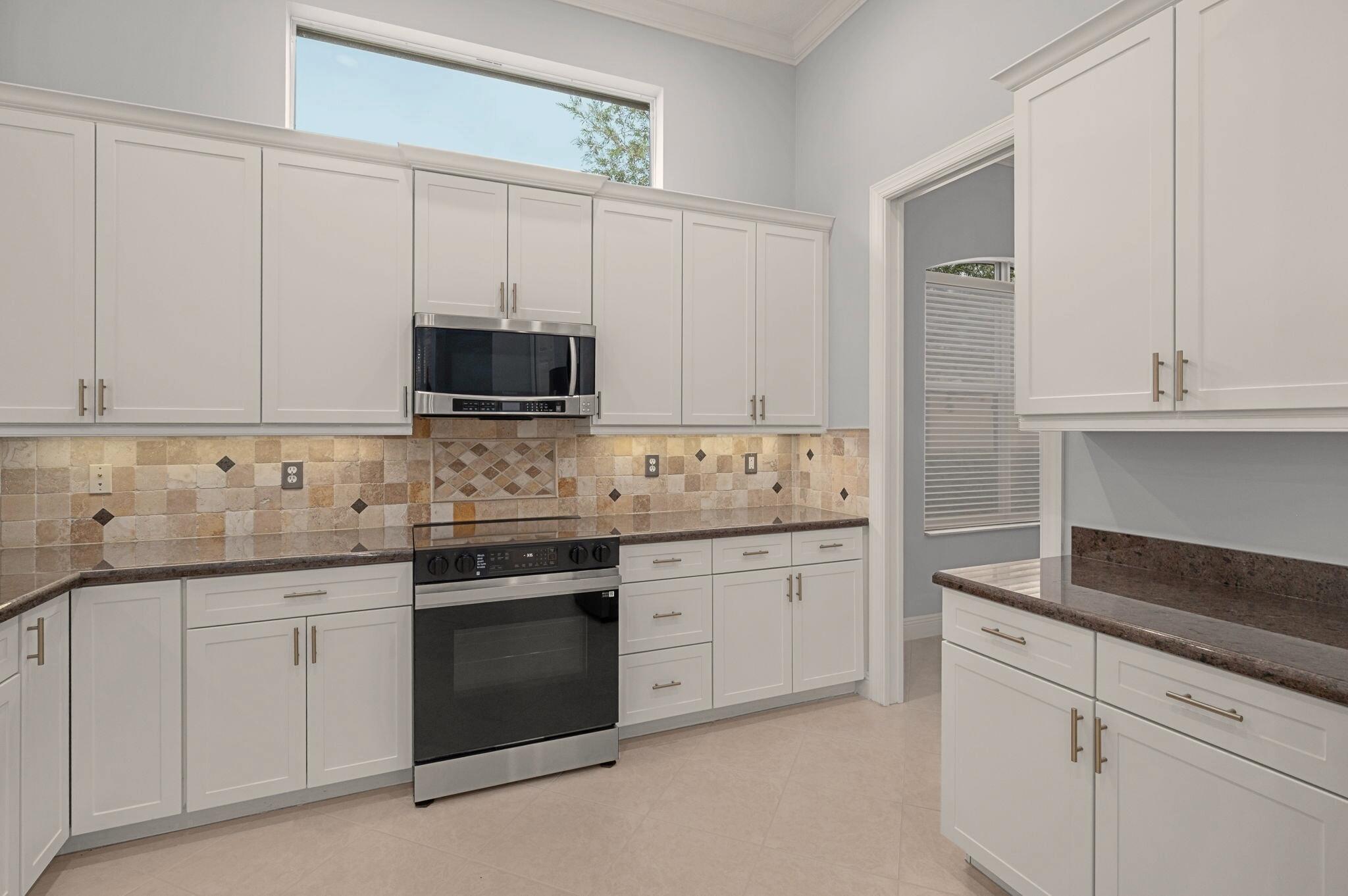 KINGSMILL LAKES AT PGA VILLAGE - Residential