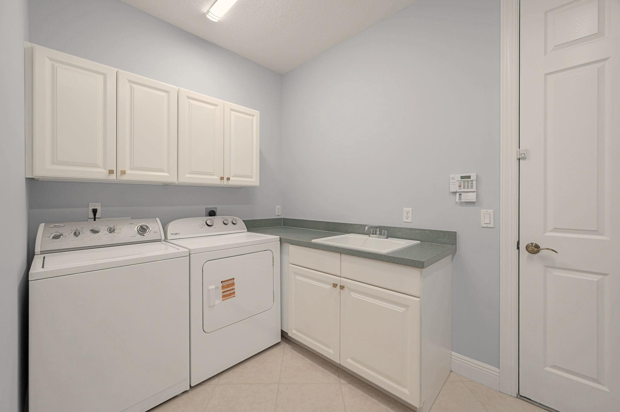 KINGSMILL LAKES AT PGA VILLAGE - Residential