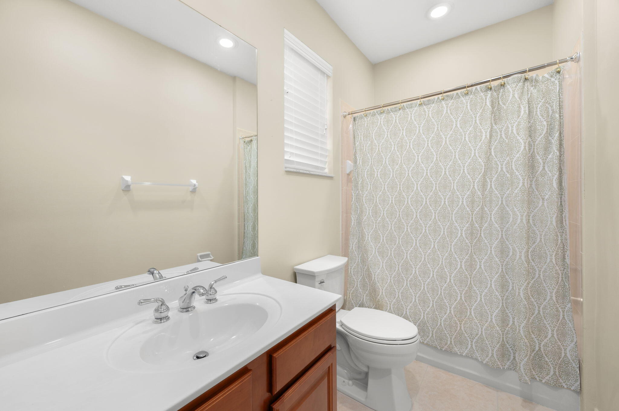 KINGSMILL LAKES AT PGA VILLAGE - Residential