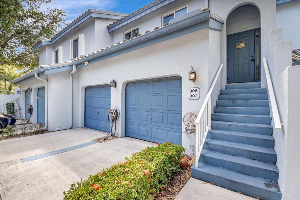 Photo of 9761 Nickels Boulevard #306, Boynton Beach, FL 33436 (MLS # F10505494)