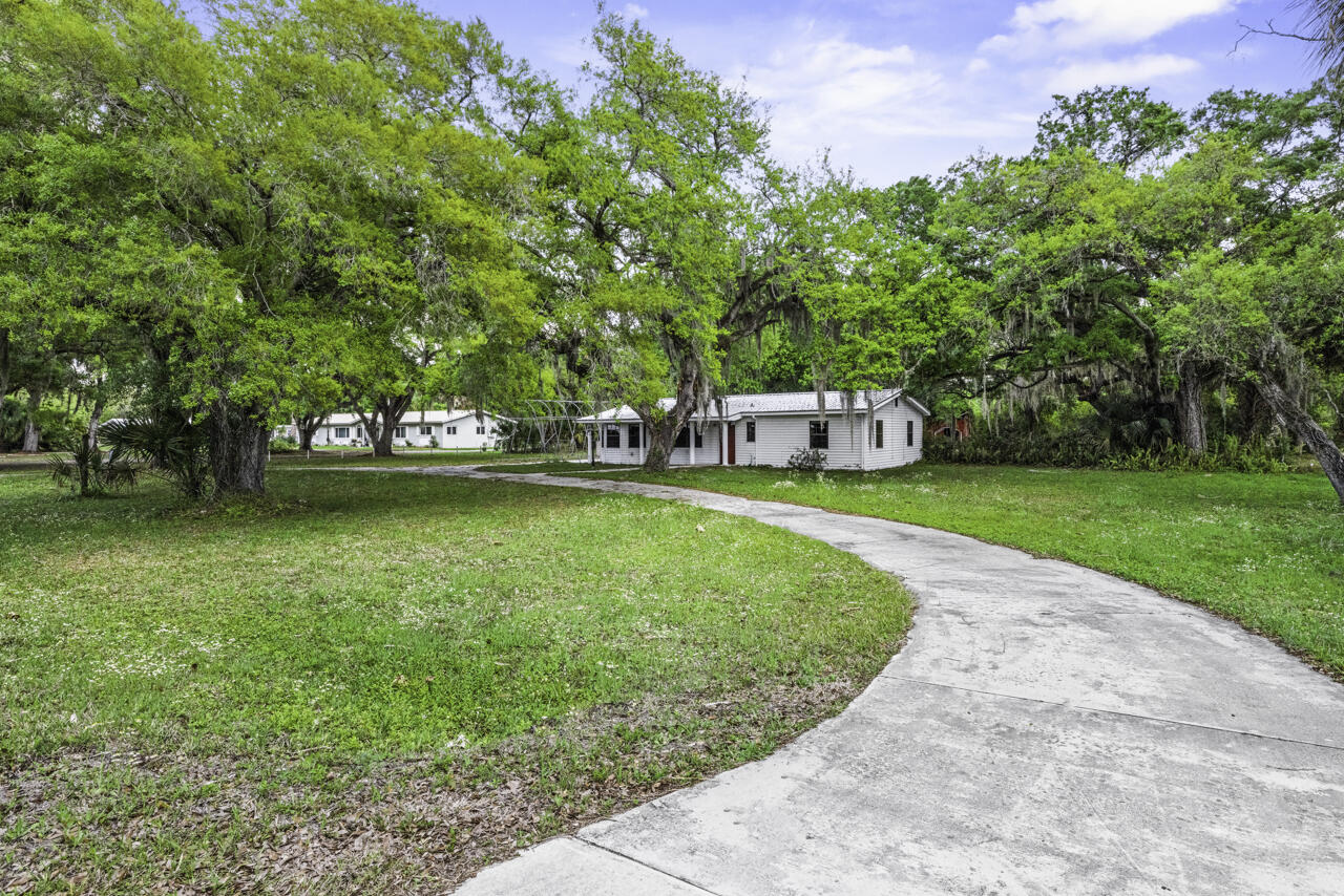BET-HER ACRES - Residential