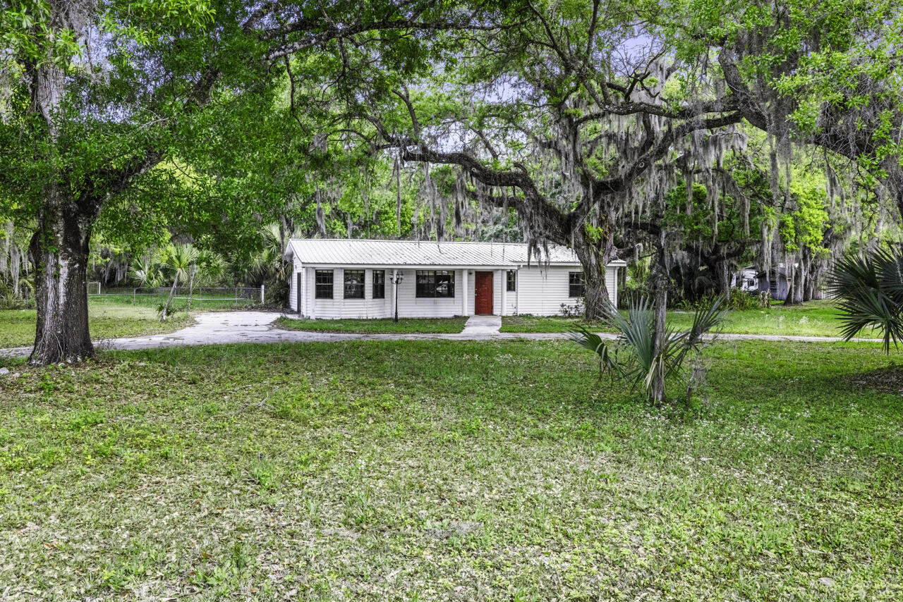 BET-HER ACRES - Residential