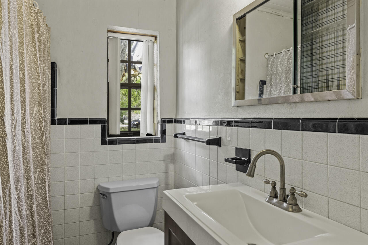 BET-HER ACRES - Residential