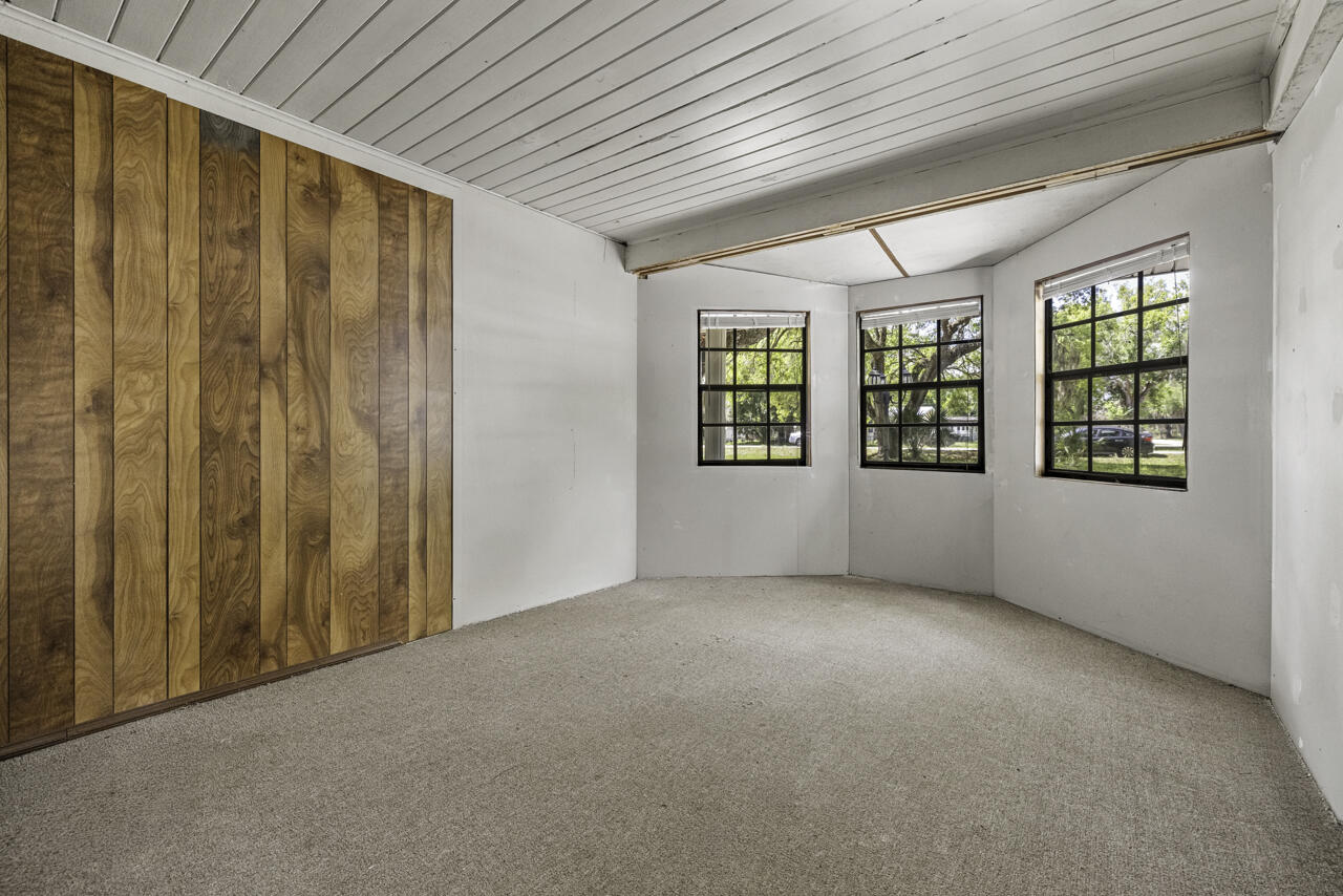 BET-HER ACRES - Residential