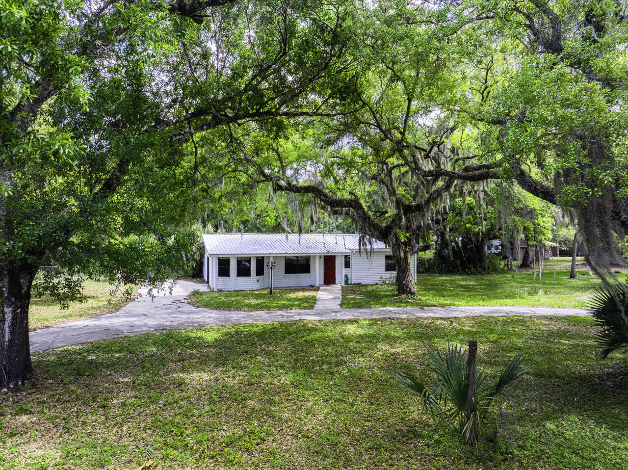 BET-HER ACRES - Residential