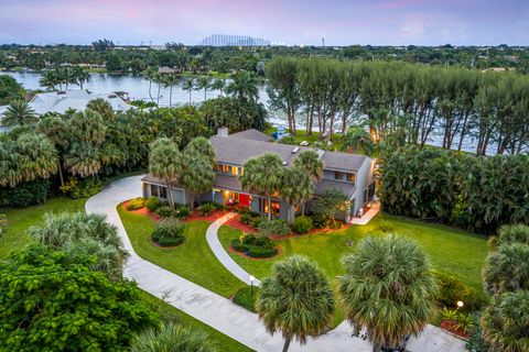 7420 W Lake Drive Lake Clarke Shores FL 33406