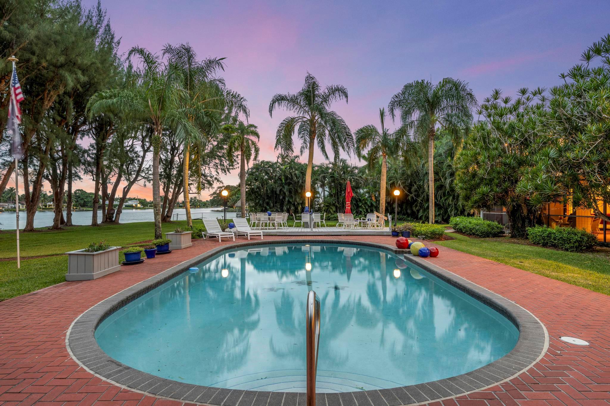 FLA-MANGO GROVELETS - Residential